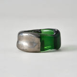ANILLO ESMERALDA EN VIDRIO Y OTRO BLANCO